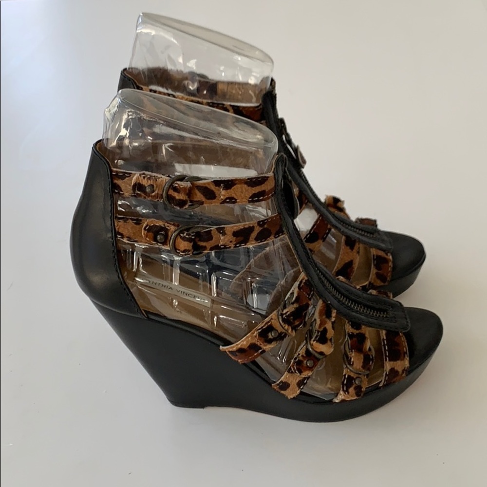 Cynthia Vincent Leopard Wedges
